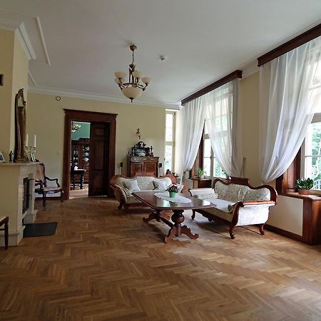 Dwor Bieland Bed and Breakfast Έλμπλαγκ Εξωτερικό φωτογραφία