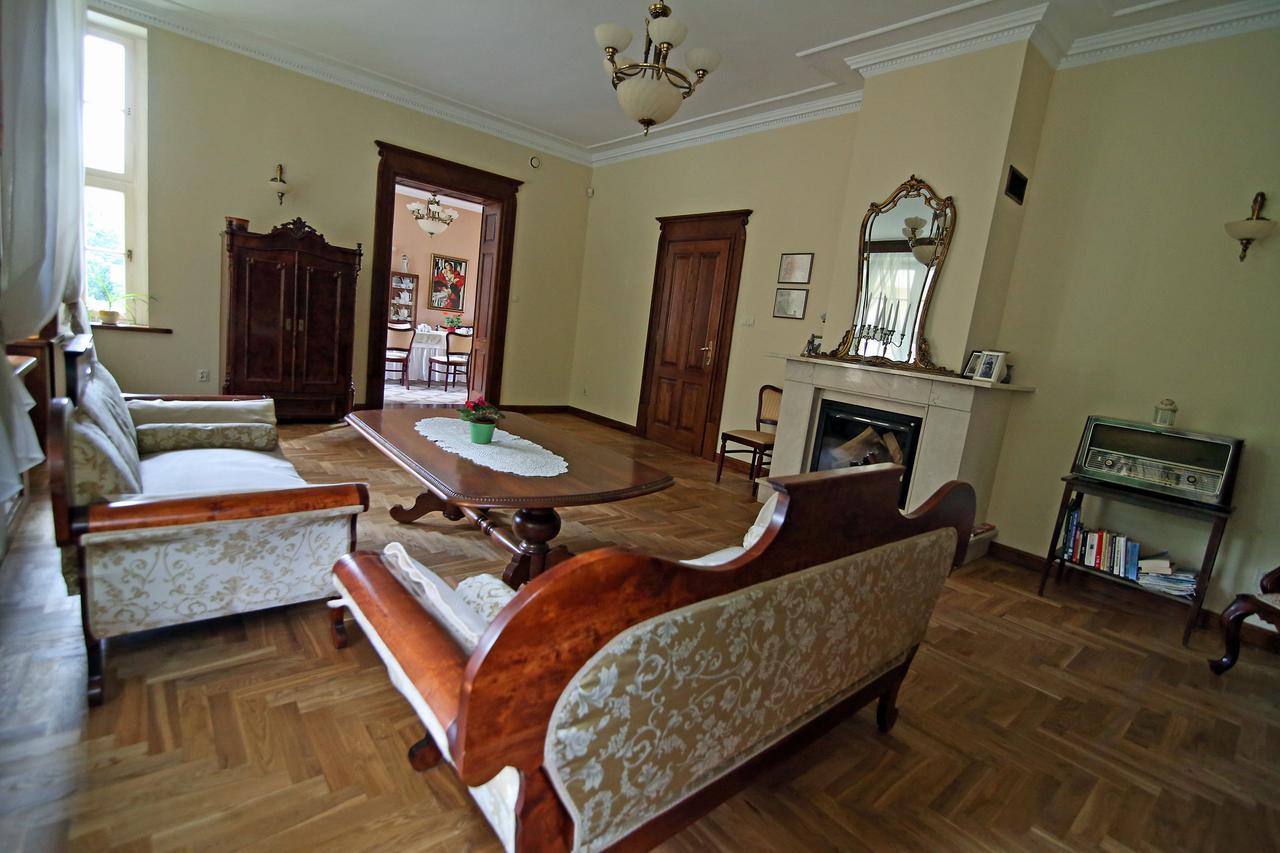 Dwor Bieland Bed and Breakfast Έλμπλαγκ Εξωτερικό φωτογραφία