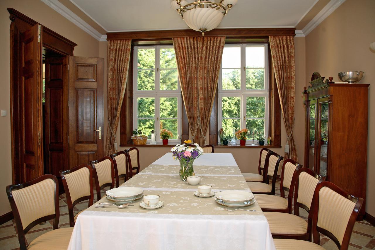 Dwor Bieland Bed and Breakfast Έλμπλαγκ Εξωτερικό φωτογραφία