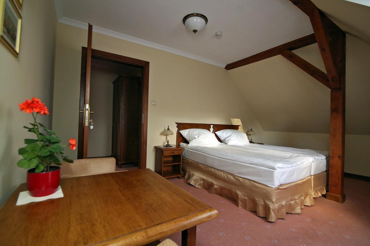 Dwor Bieland Bed and Breakfast Έλμπλαγκ Εξωτερικό φωτογραφία