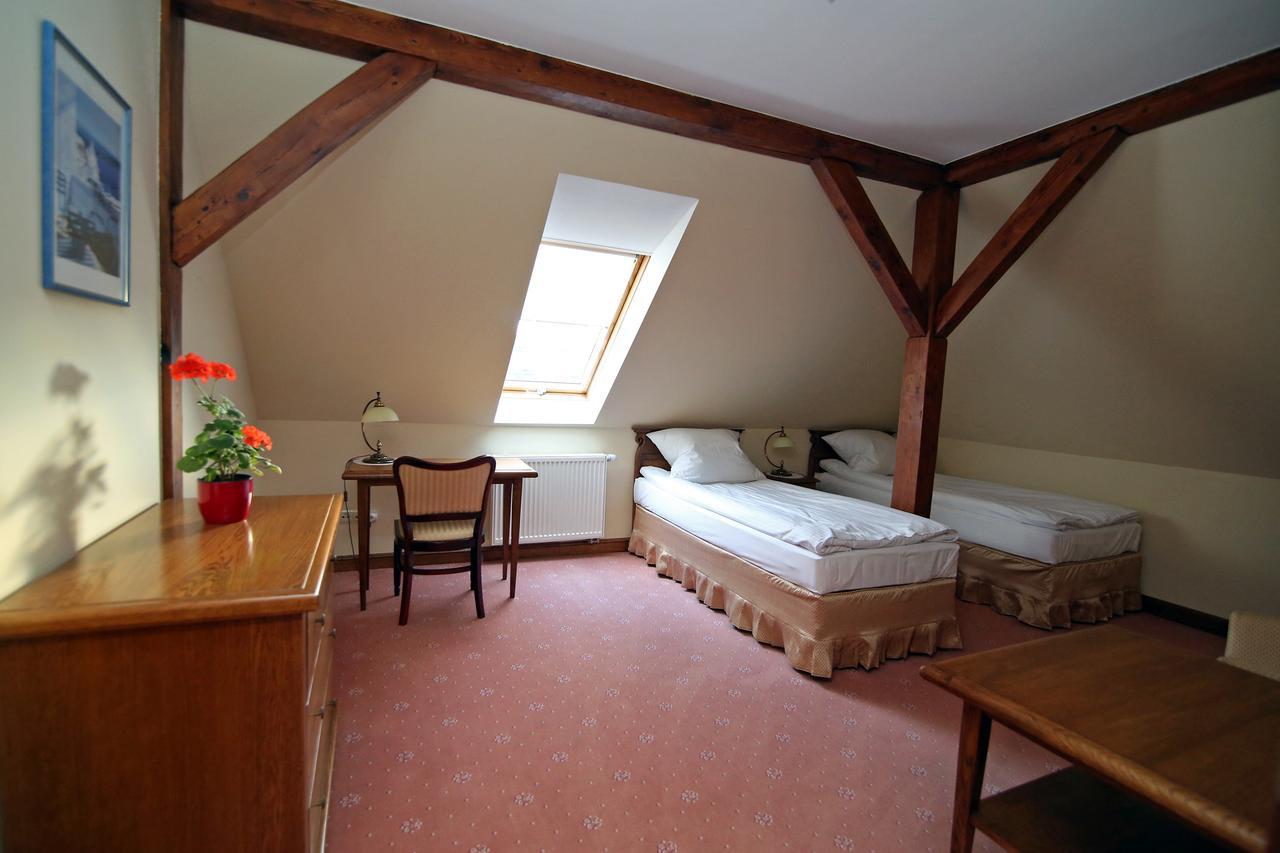 Dwor Bieland Bed and Breakfast Έλμπλαγκ Εξωτερικό φωτογραφία