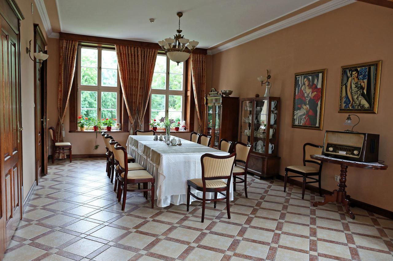 Dwor Bieland Bed and Breakfast Έλμπλαγκ Εξωτερικό φωτογραφία